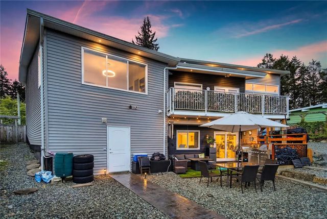 4 of 75 - 1950 Estevan Rd, Nanaimo, BC