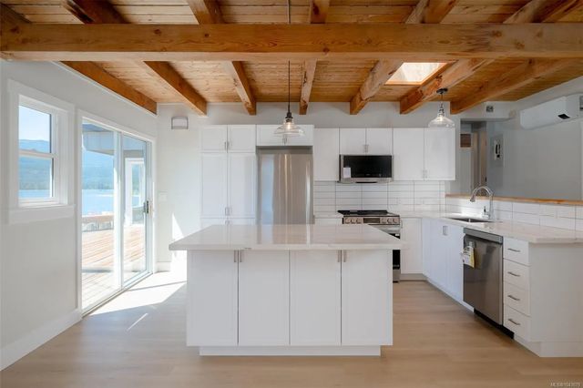 4 of 59 - 5492 Deep Bay Dr, Bowser, BC