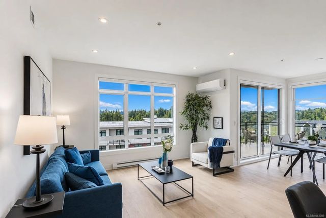 2 of 68 - 1114 Samar Cres 302, Langford, BC