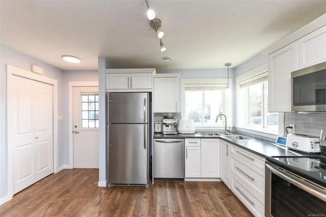3 of 31 - 829 Tracker Pl, Comox, BC