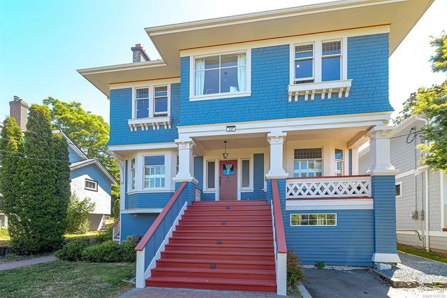 2 of 71 - 337 Moss St, Victoria, BC