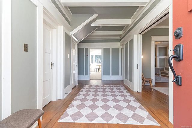 5 of 71 - 337 Moss St, Victoria, BC