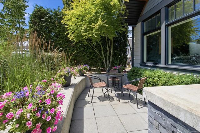 4 of 58 - 722 Campbell St, Nanaimo, BC