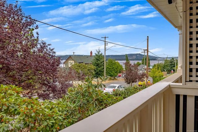 2 of 41 - 645 Selby St 204, Nanaimo, BC