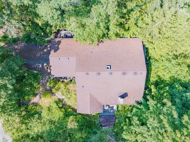 2 of 49 - 2146 Pauls Rd, Nanaimo, BC