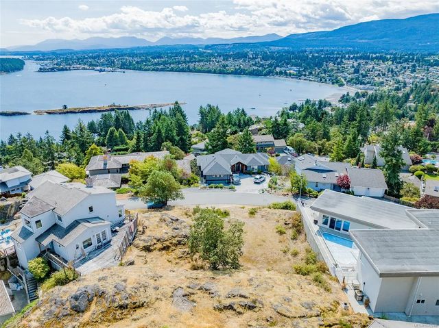 2 of 37 - 161 Canterbury Cres, Nanaimo, BC