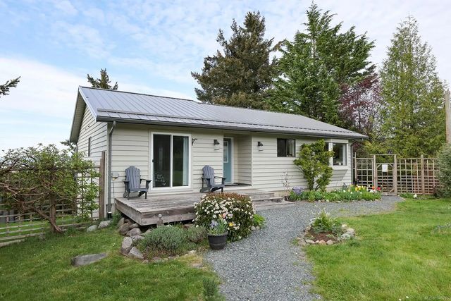 4 of 49 - 3640 East Rd, Denman Island, BC