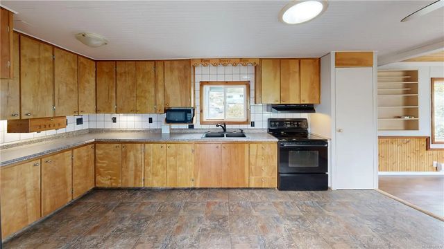 5 of 21 - 80 Fifth St 20, Nanaimo, BC