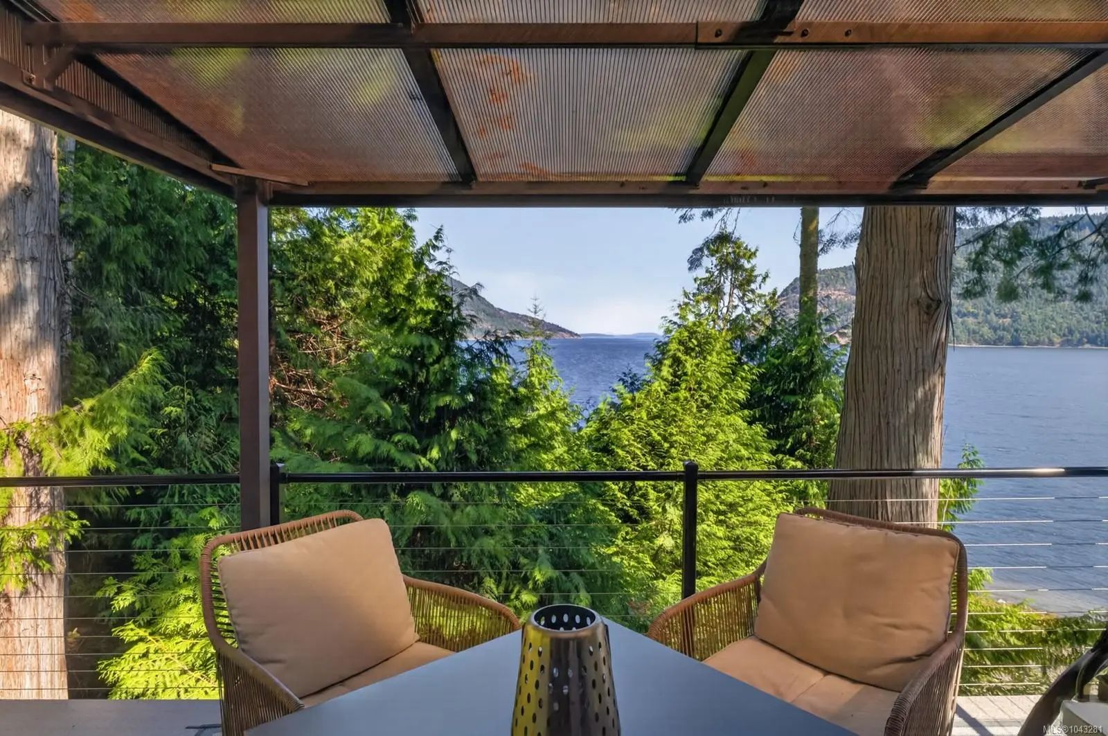 Residential for Sale by 8873 Stoney Hill Rd in the Duncan, located in the neighborhood of 