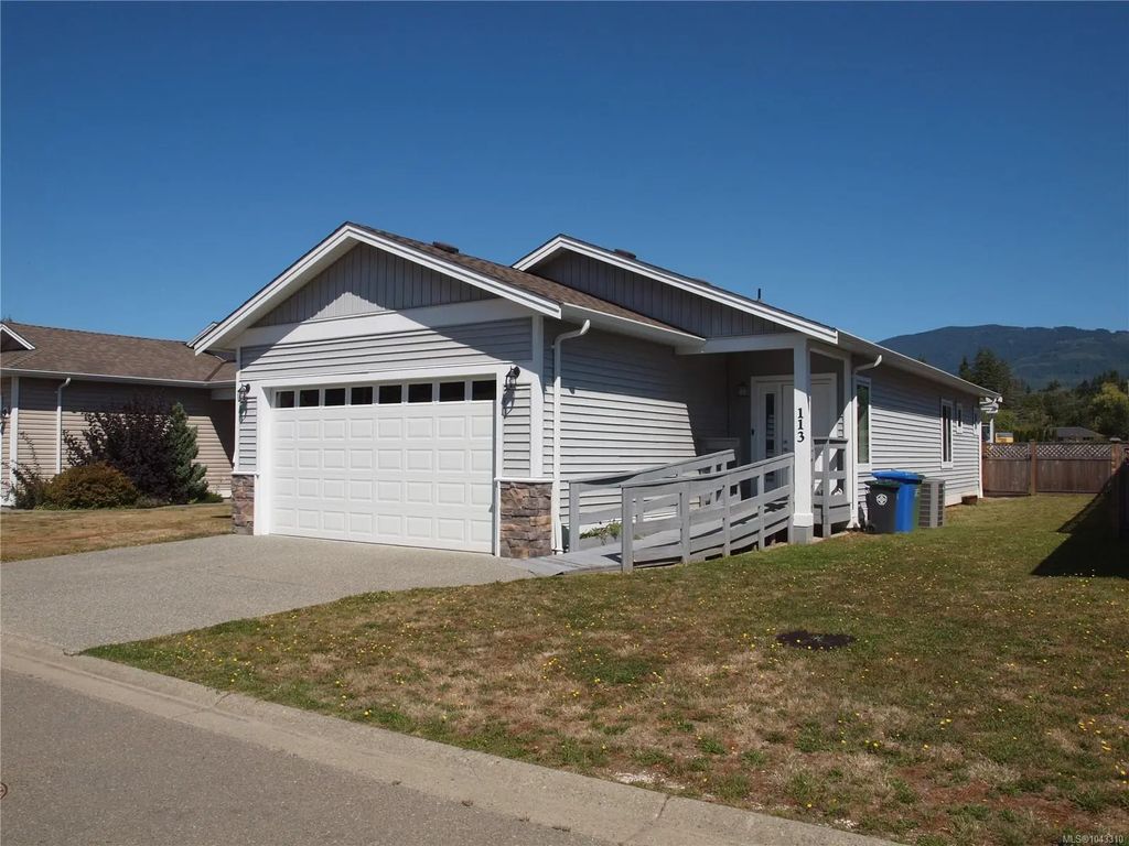 5700 Pierce Rd 113, Port Alberni