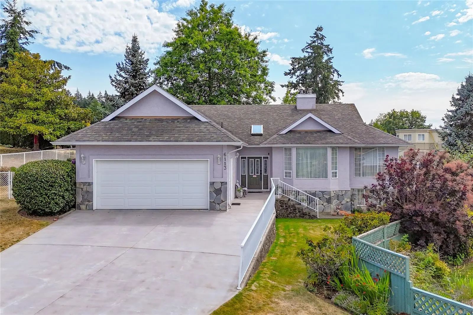 Homes for Sale in Duncan, BC