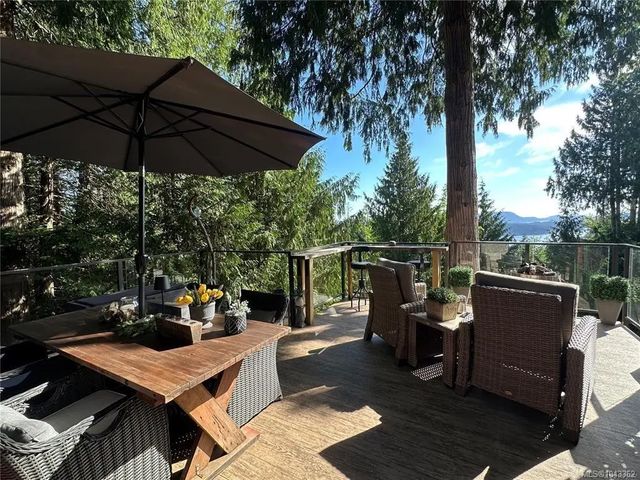 3 of 53 - 182 Devine Dr, Salt Spring, BC