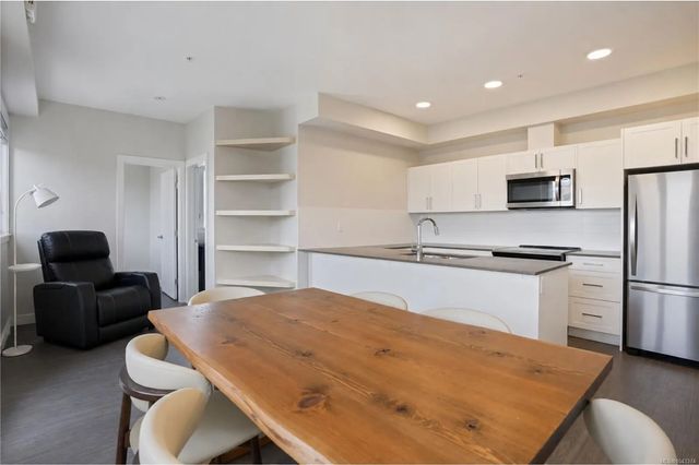 2 of 26 - 2843 Jacklin Rd 608, Langford, BC
