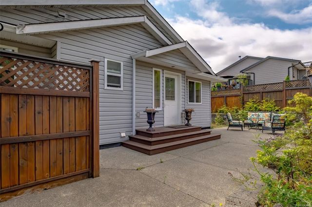 2 of 66 - 1731 Dar's Pl, Qualicum Beach, BC