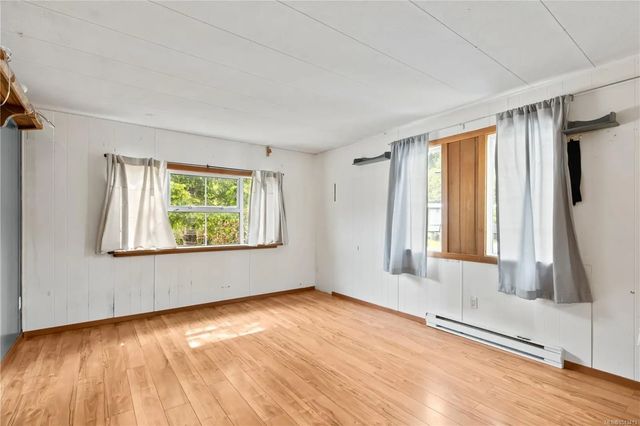 3 of 13 - 487 Orca Cres, Ucluelet, BC