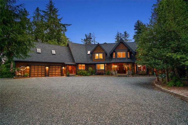 2 of 73 - 7928 White Duck Rd, Fanny Bay, BC
