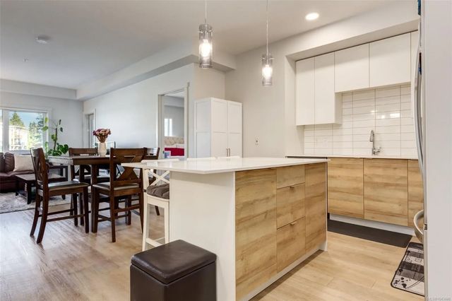 2 of 38 - 4830 Cedar Ridge Pl 310, Nanaimo, BC