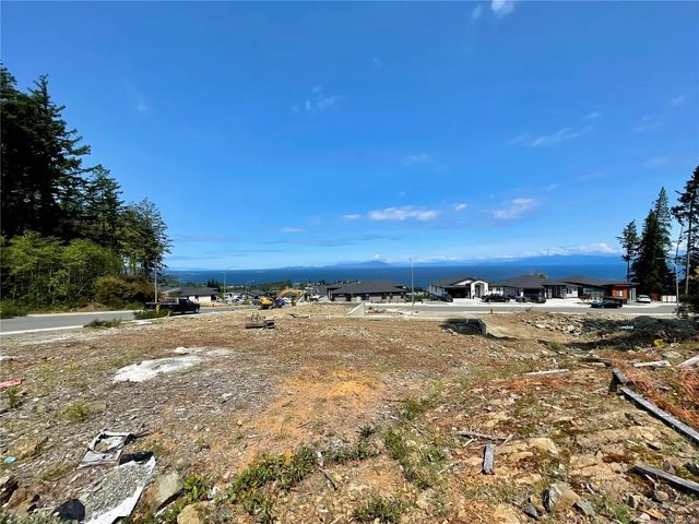 2 of 11 - 4630 Ambience Dr, Nanaimo, BC