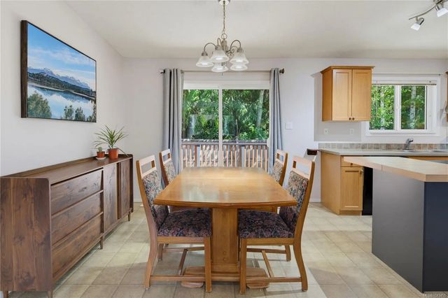 5 of 26 - 1048 Fitzgerald Rd, Shawnigan Lake, BC