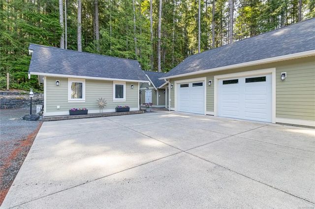 2 of 45 - 817 Swettenham Pl, Ladysmith, BC