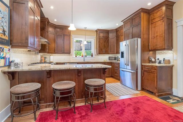 3 of 45 - 817 Swettenham Pl, Ladysmith, BC