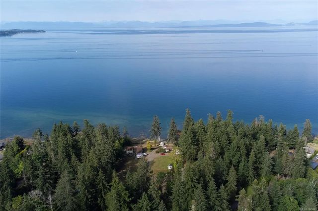 4 of 48 - 4472 Island Hwy S, Royston, BC