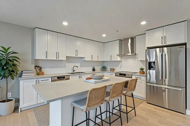 5 of 44 - 3529 Dolphin Dr 604, Nanoose Bay, BC
