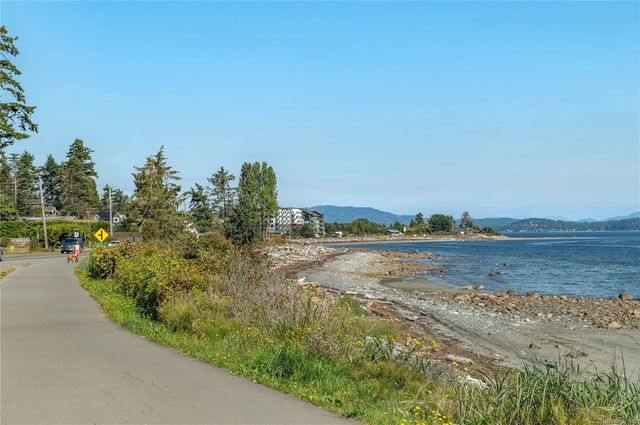 5 of 53 - 3250 Island Hwy S, Campbell River, BC