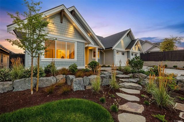 4 of 62 - 3234 Winchester Ave, Courtenay, BC