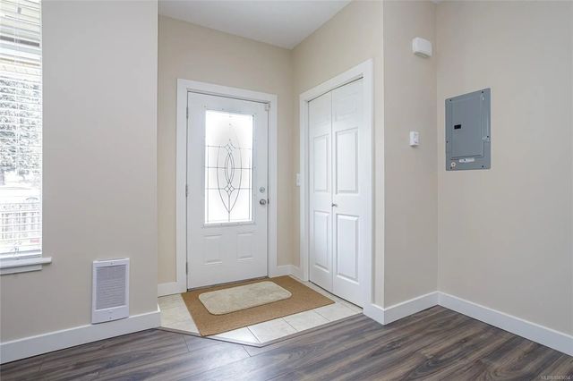 2 of 35 - 144 Victoria Rd, Nanaimo, BC