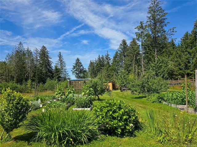 4 of 65 - 754 Sayward Rd, Sayward, BC