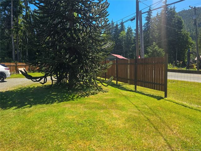 5 of 65 - 754 Sayward Rd, Sayward, BC