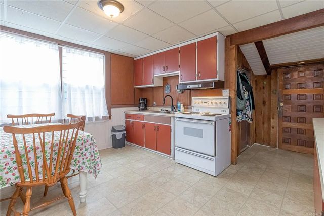 5 of 31 - 451 Irwin St, Nanaimo, BC