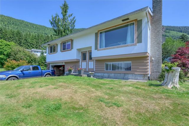2 of 40 - 978 Rupert Ave, Port Alice, BC