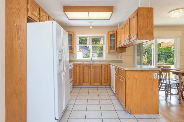 2 of 45 - 738 Soriel Rd, Parksville, BC
