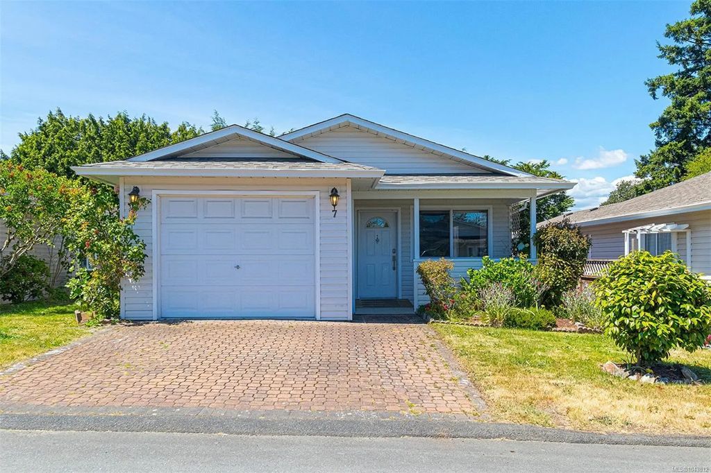 7 Eagle Lane, View Royal