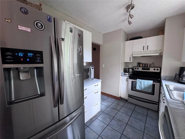 5 of 16 - 1690 Holly Cres, Ucluelet, BC
