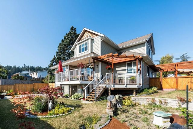2 of 60 - 8067 York Ave, Crofton, BC