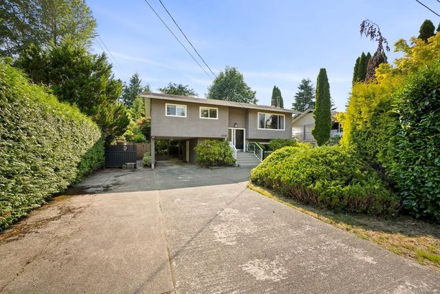 4 of 45 - 2705 Piercy Ave, Courtenay, BC