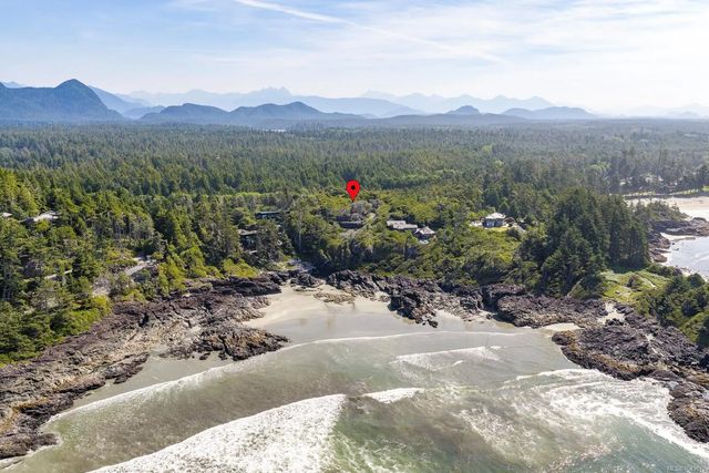 2 of 14 - 885 Moser Pl, Tofino, BC