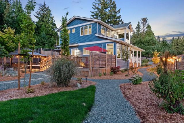 5 of 72 - 7863 Tozer Rd, Fanny Bay, BC