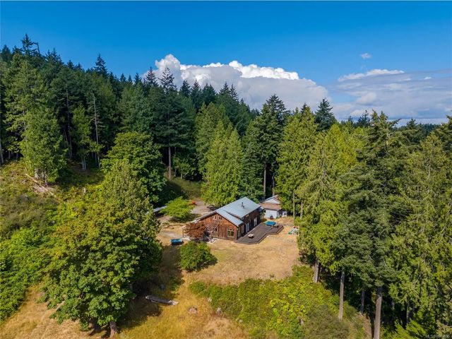 4 of 66 - 3301 Amies Rd, Pender Island, BC