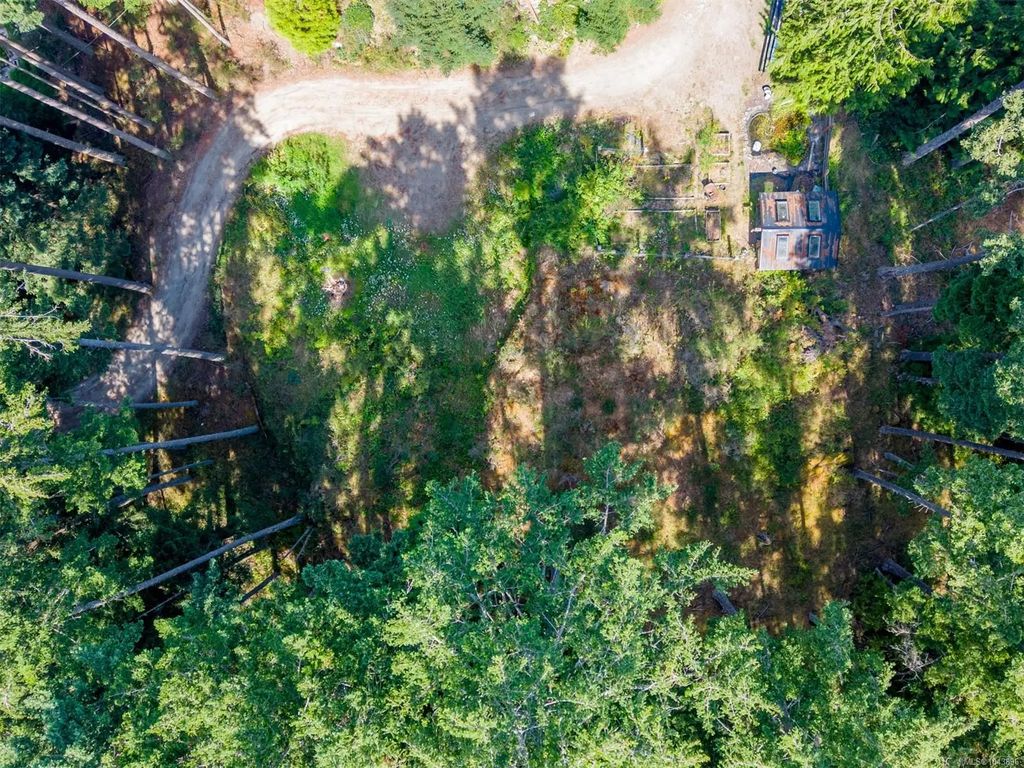 4622 Sailor Rd, Pender Island