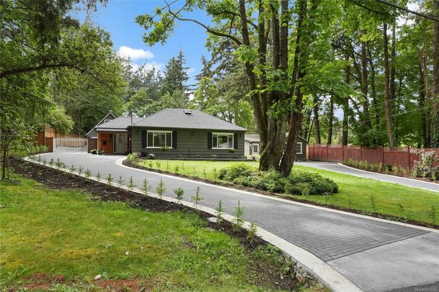 2 of 71 - 5470 Alderley Rd, Saanich, BC