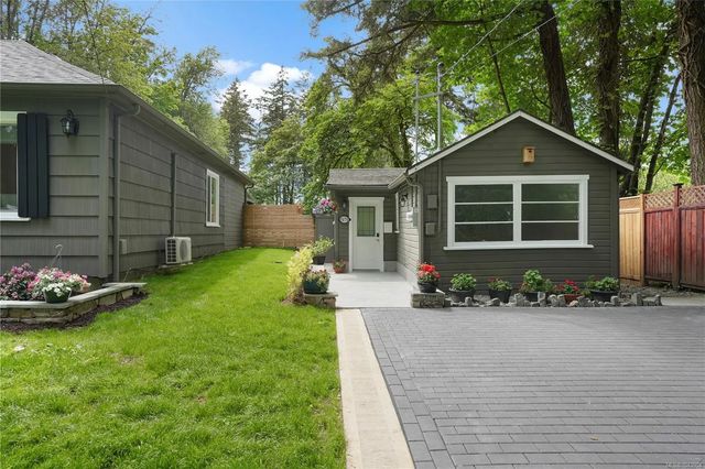 3 of 71 - 5470 Alderley Rd, Saanich, BC