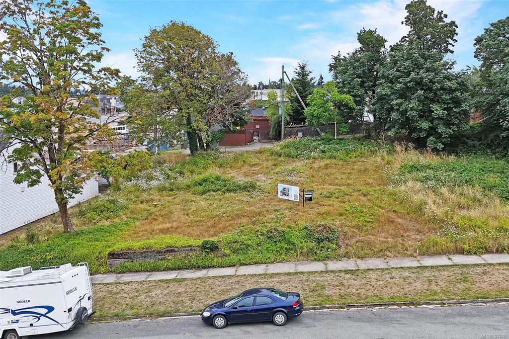 3053 Kingsway Ave, Port Alberni