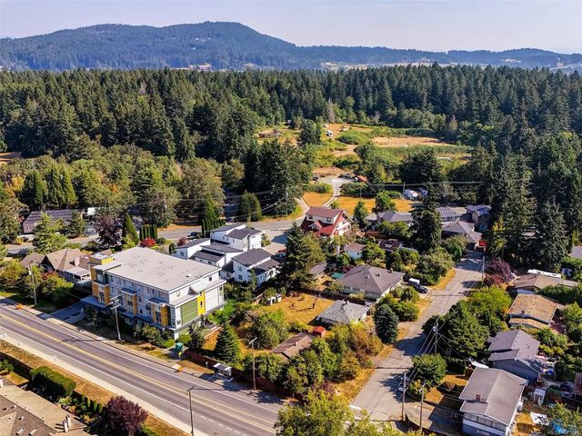 2 of 15 - 1170 Dignan Rd, Central Saanich, BC