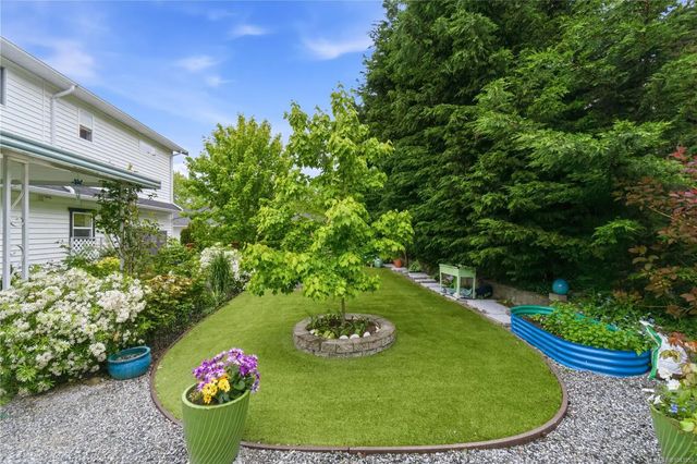 5 of 62 - 120 Hornby Pl, Qualicum Beach, BC