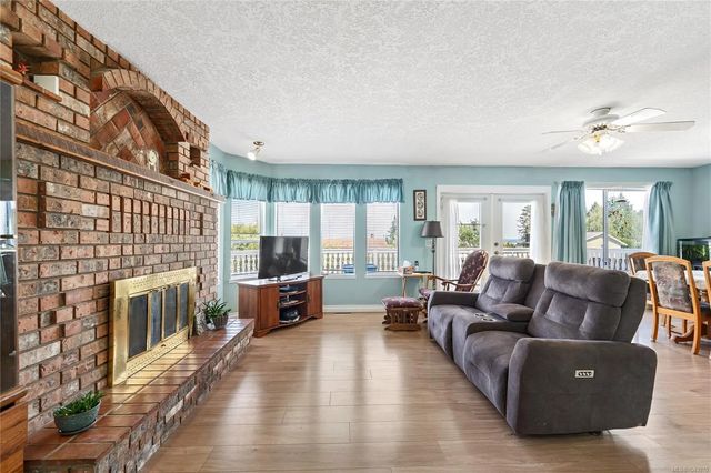 3 of 56 - 429 Davis Rd, Ladysmith, BC