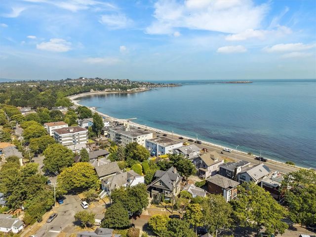 2 of 56 - 31 Bushby St, Victoria, BC